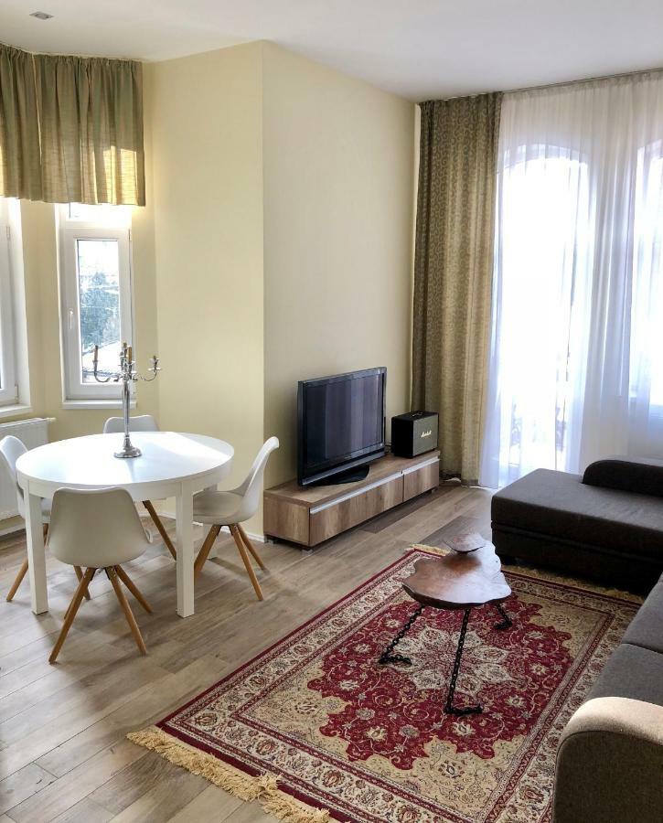 Apartman Marcello Trenczyńskie Cieplice Zewnętrze zdjęcie